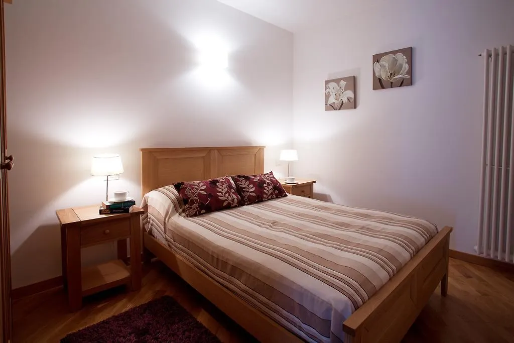 5 Luxury Laglio Apartments-By Italian Apartments Stylish, Executive, Contemporary, Ribolla Azzuro, Penthouse