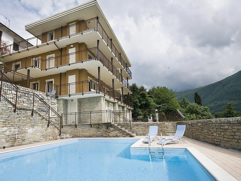 5 Luxury Laglio Apartments-By Italian Apartments Stylish, Executive, Contemporary, Ribolla Azzuro, Penthouse Italien